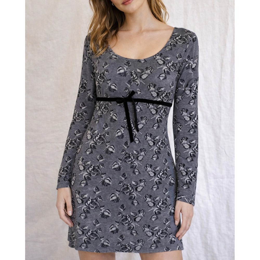 VTG 90s Y2K‎ A-List by Wrapper Gray Floral Long Sleeve Babydoll Dres Size M